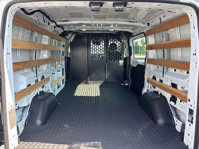 2025 Ford Transit Cargo Van Base