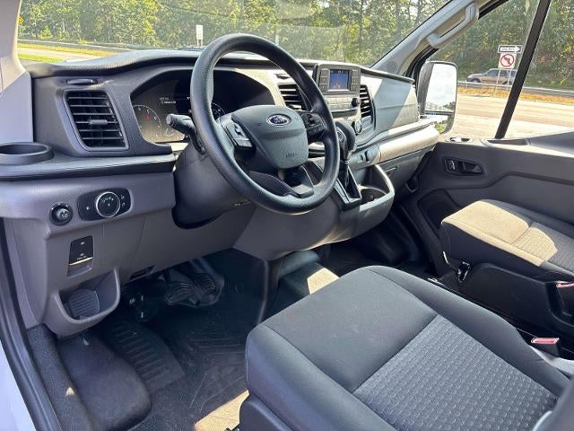 2025 Ford Transit Cargo Van Base