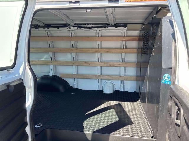 2025 Chevrolet Express Cargo Base