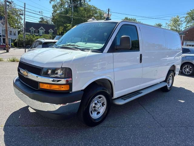 2025 Chevrolet Express Cargo Base