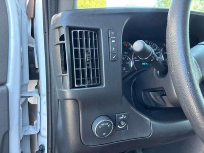 2025 Chevrolet Express Cargo Base