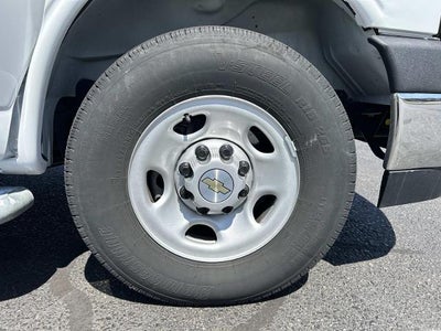 2024 Chevrolet Express Cargo 2500 Base
