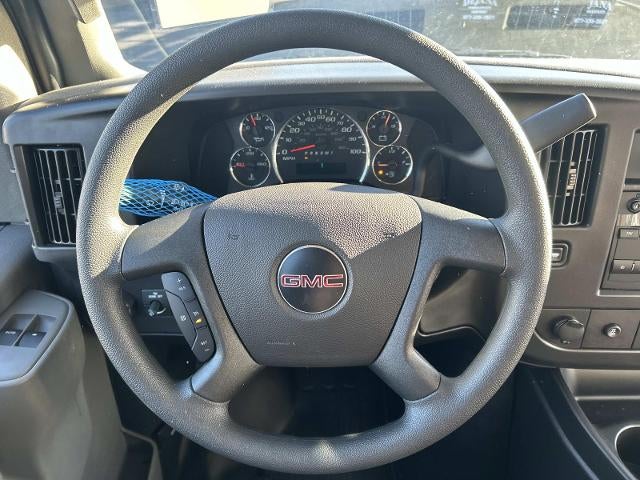 2025 GMC Savana Cutaway 3500 Base