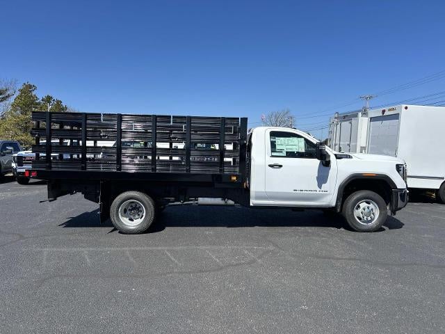 2026 GMC Sierra 3500 HD Chassis Cab Pro