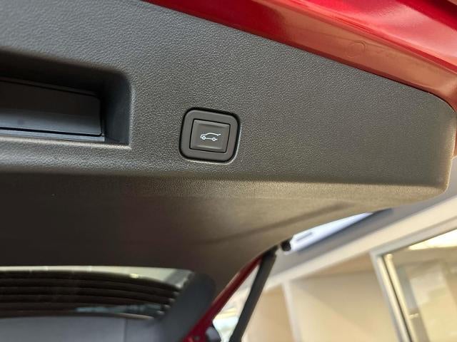 2026 GMC Acadia AWD Elevation