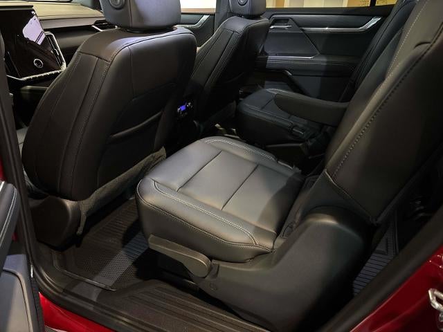 2026 GMC Acadia AWD Elevation