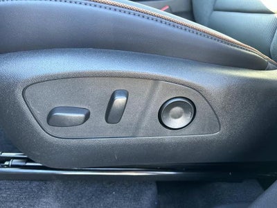 2026 GMC Acadia AWD AT4