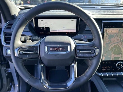 2026 GMC Acadia AWD AT4