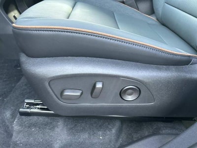 2026 GMC Acadia AWD AT4