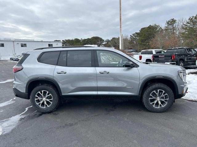 2026 GMC Acadia AWD AT4