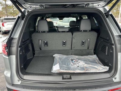 2026 GMC Acadia AWD AT4