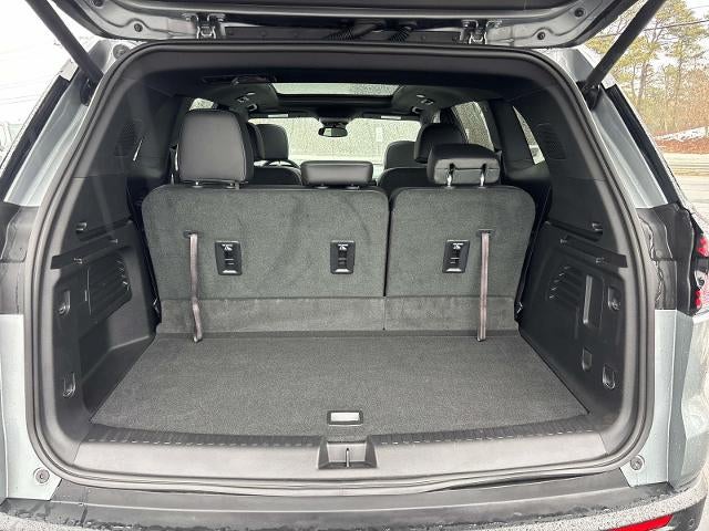 2025 GMC Acadia AWD AT4