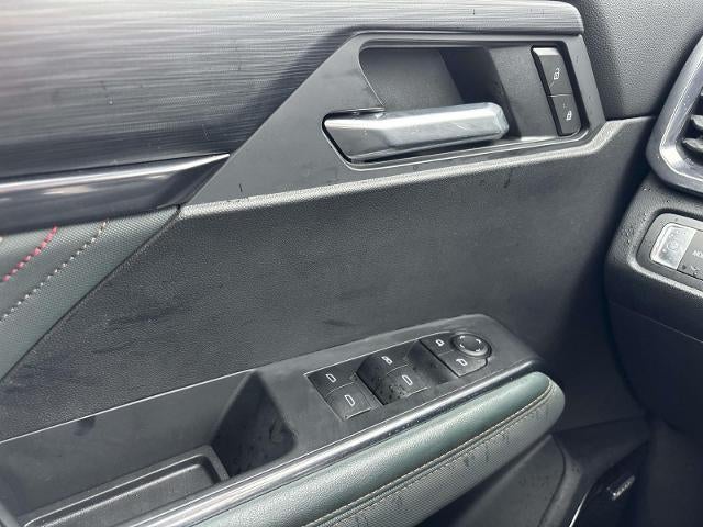 2025 GMC Acadia AWD AT4