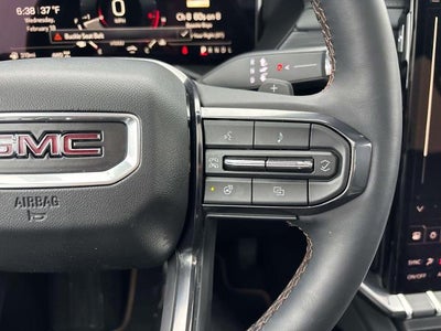 2025 GMC Acadia AWD AT4