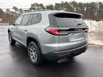 2025 GMC Acadia AWD AT4