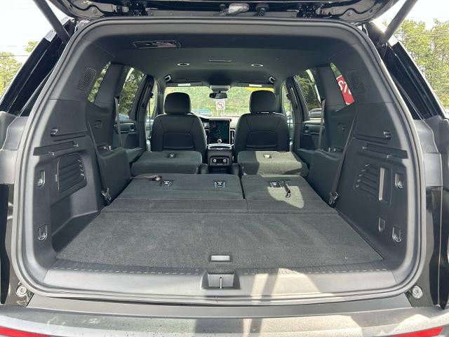 2025 GMC Acadia AWD AT4