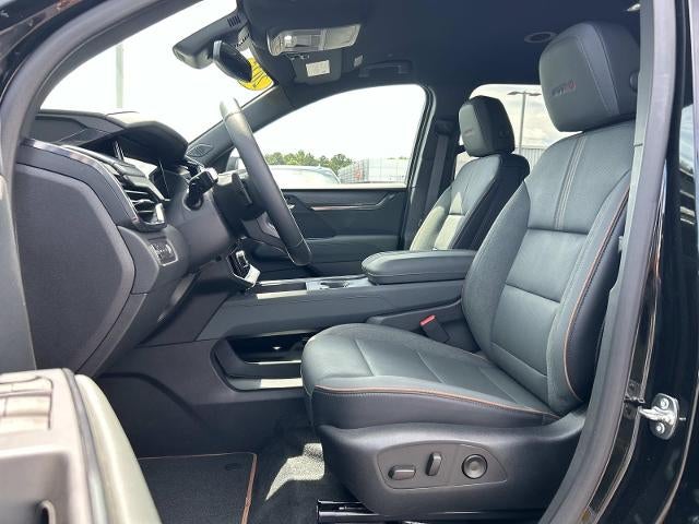 2025 GMC Acadia AWD AT4