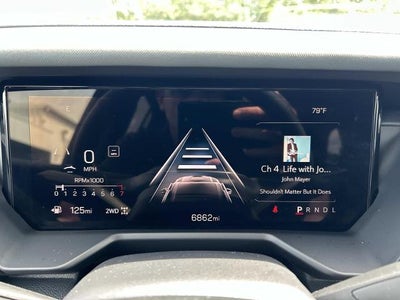 2025 GMC Acadia AWD AT4