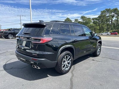 2025 GMC Acadia AWD AT4