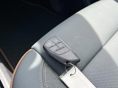 2025 GMC Acadia AWD AT4