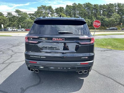 2025 GMC Acadia AWD AT4