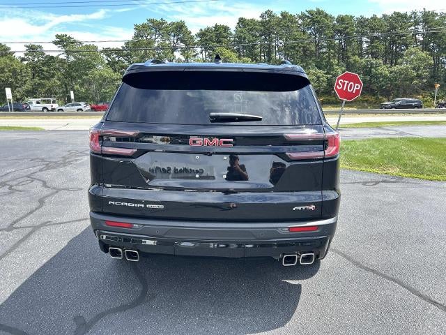 2025 GMC Acadia AWD AT4