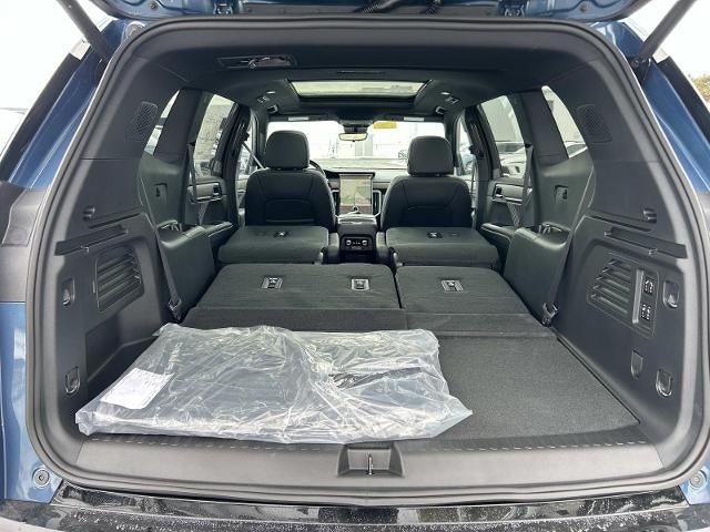 2026 GMC Acadia AWD Denali