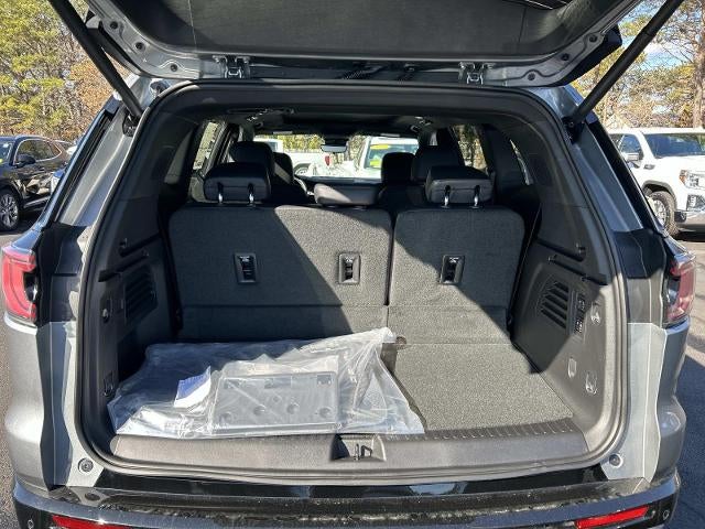 2026 GMC Acadia AWD Denali