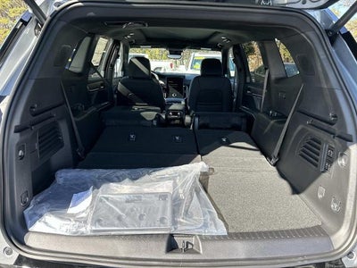 2026 GMC Acadia AWD Denali