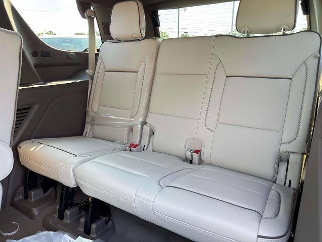 2026 GMC Yukon Denali - Photo 6