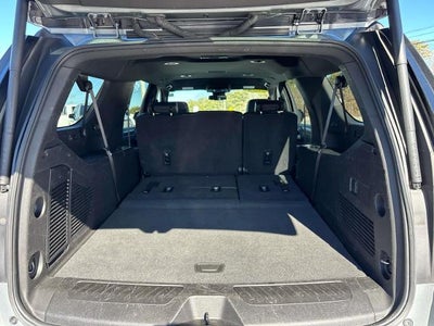 2024 GMC Yukon XL SLT