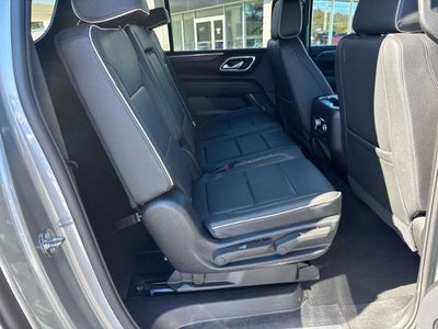 2024 GMC Yukon XL SLT