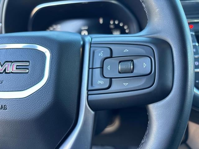 2024 GMC Yukon XL SLT