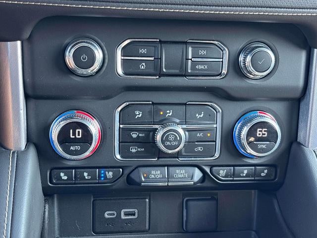 2024 GMC Yukon XL SLT