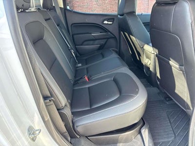 2022 GMC Canyon 4WD AT4 w/Leather