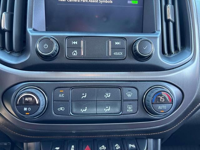 2022 GMC Canyon 4WD AT4 w/Leather