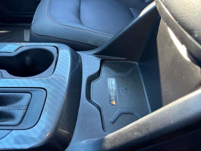 2022 GMC Canyon 4WD AT4 w/Leather