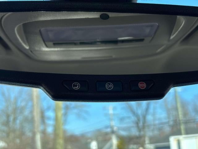 2022 GMC Canyon 4WD AT4 w/Leather