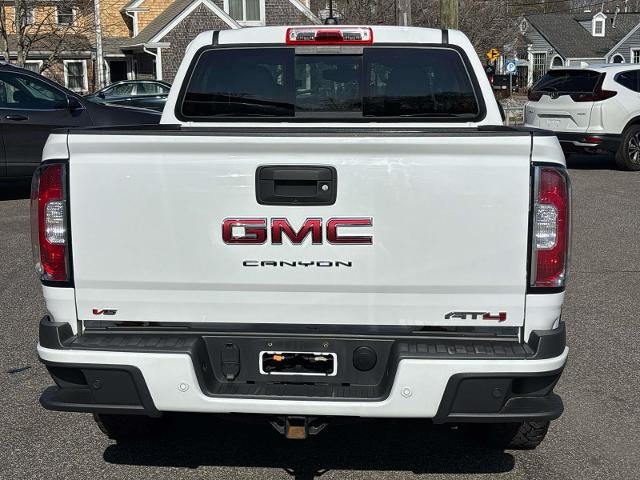 2022 GMC Canyon 4WD AT4 w/Leather