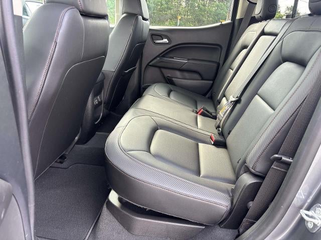 2022 GMC Canyon 4WD AT4 w/Leather