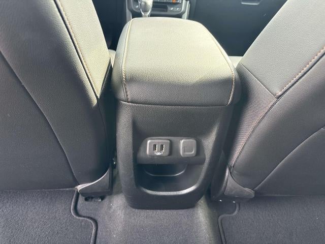 2022 GMC Canyon 4WD AT4 w/Leather
