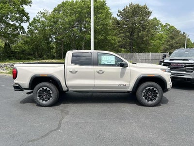 2026 GMC Canyon 4WD AT4