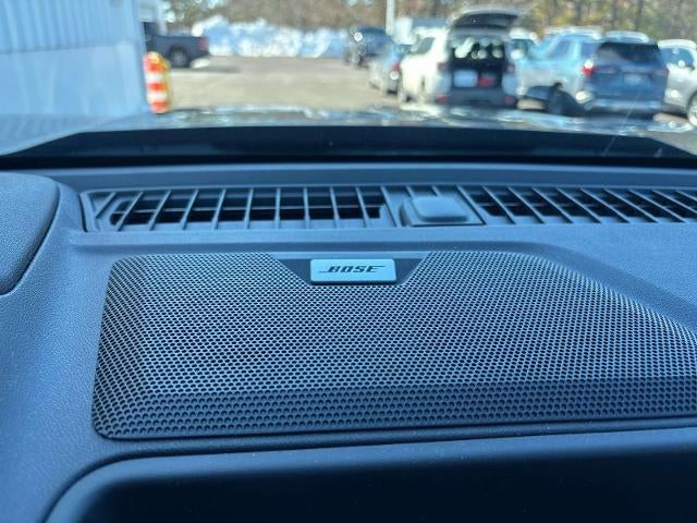 2025 GMC Canyon 4WD AT4