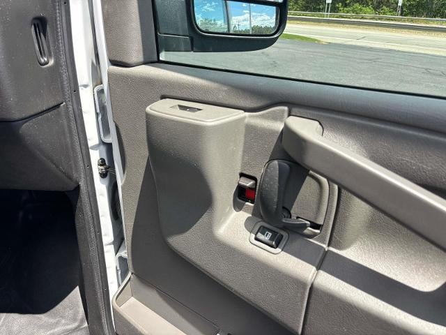 2024 GMC Savana Cargo 2500 Base