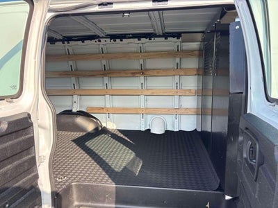 2025 GMC Savana Cargo Base
