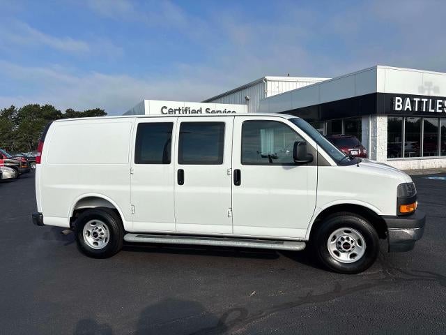 2025 GMC Savana Cargo Base