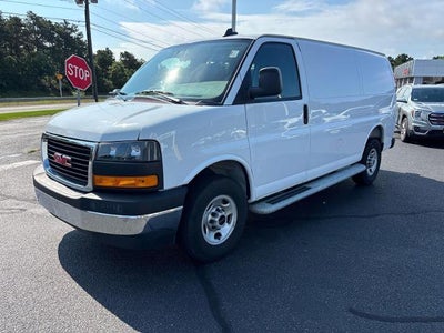 2025 GMC Savana Cargo Base