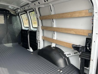 2024 GMC Savana Cargo 2500 Base