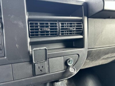 2024 GMC Savana Cargo 2500 Base