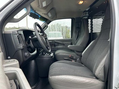 2024 GMC Savana Cargo 2500 Base
